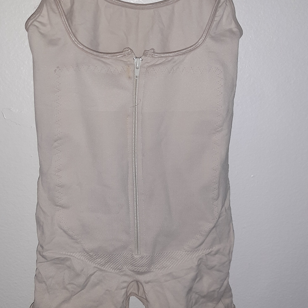 Shapewear/Waist trainer